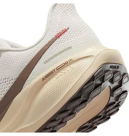 Кросівки чоловічі Nike Air Zoom Pegasus White HV5975-102