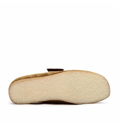 Ботинки унисекс Clarks Wallabee Hairy Suede Brown 26168852