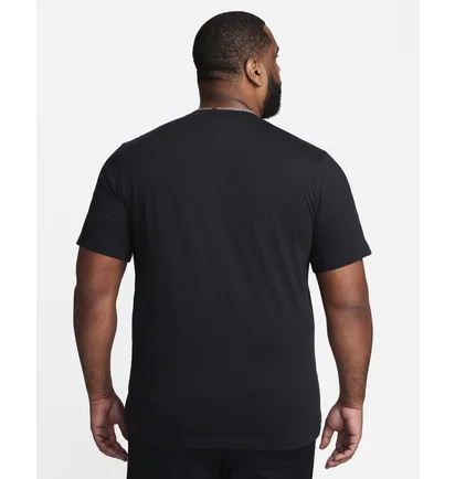 Футболка мужская Nike Sportswear T-Shirt Black FQ5929-010