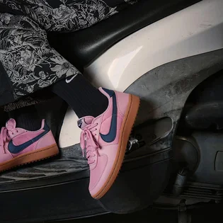Кросівки жіночі Nike Field General Pink FZ5593-600