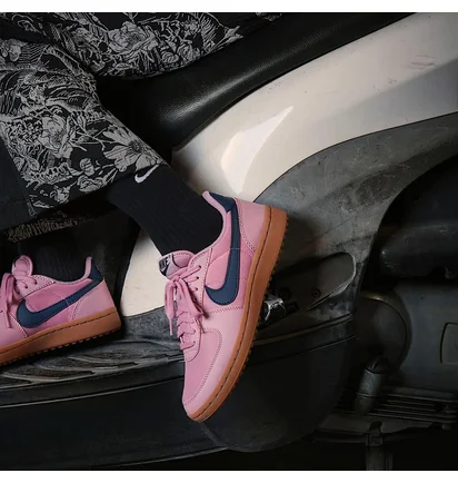 Кросівки жіночі Nike Field General Pink FZ5593-600