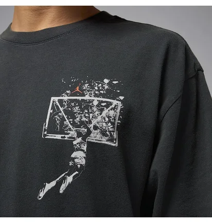 Футболка чоловіча Nike Brk Svv Ovsz Gfx Ss Crew Black IB3297-045