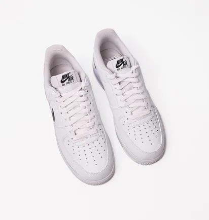 Кроссовки мужские Nike Air Force 1 07 White FJ4226-100