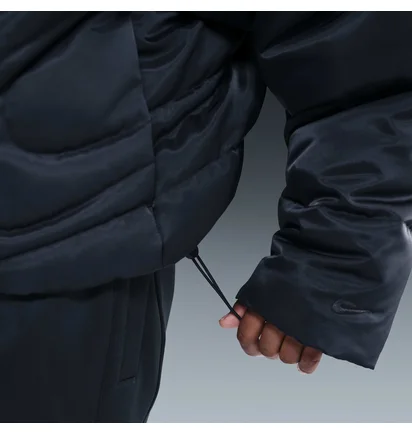 Куртка жіноча Nike Swoosh Therma-Fit Black IB2005-010
