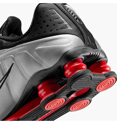 Кросівки жіночі Nike Shox R4 White/Black AR3565-011