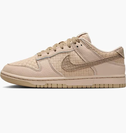 Кроссовки женские Nike Dunk Low Beige IB7947-126