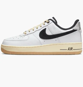 Кросівки жіночі Nike Air Force 1 07 Lx White Dr0148-101