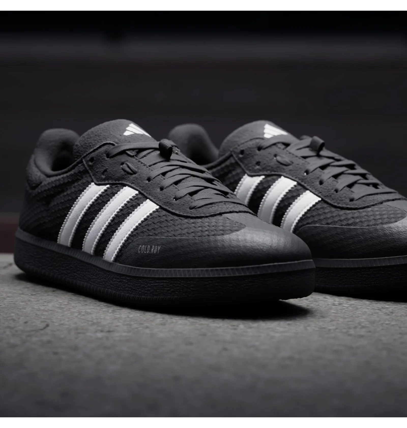 ᐉ Кроссовки унисекс Adidas Velosamba Cold.Rdy Cycling Black