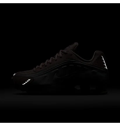 Кроссовки женские Nike Shox R4 Metallic/Pink AR3565-600