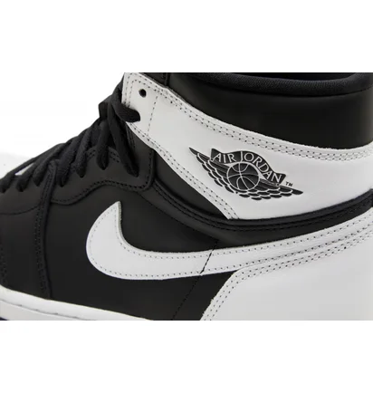 Кросівки чоловічі Air Jordan 1 Retro High Og Black/White DZ5485-010