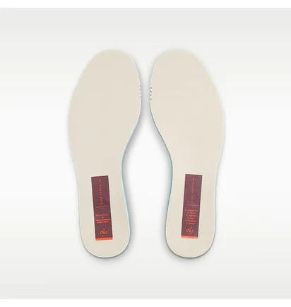 Бутси дитячі Nike Jr Phantom 6 Low Academy Beige/Bordo IO8480-661