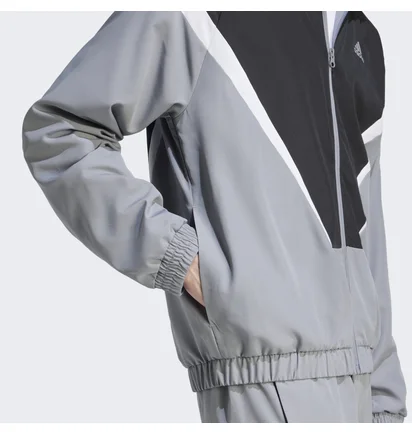 Спортивный костюм мужской Adidas Sportswear Woven Non-Hooded Track Suit Grey/Black IJ6072