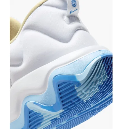 Кросівки унісекс Nike Giannis Immortality 3 White DZ7533-101