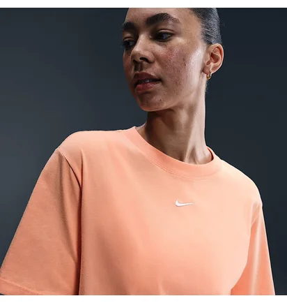 Футболка женская Nike Essntl Lbr Peach FD4149-844