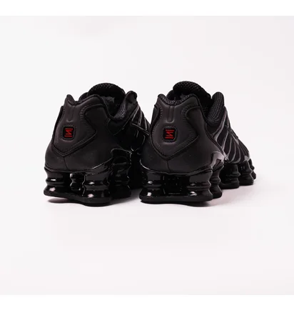 Кросівки унісекс Nike Shox Tl Black AR3566-002