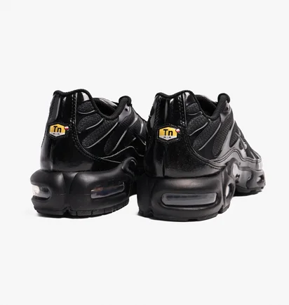 Кросівки чоловічі Nike Air Max Plus Triple Black 604133-050