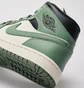 Кроссовки женские Air Jordan Air 1 Mid Green/White BQ6472-130