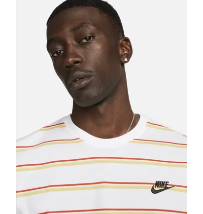 Футболка чоловіча Nike Sportswear White Dz2985-100