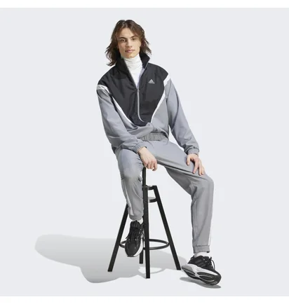 Спортивный костюм мужской Adidas Sportswear Woven Non-Hooded Track Suit Grey/Black IJ6072
