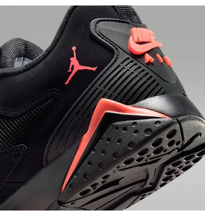 Кросівки чоловічі Air Jordan Mvp 92 Black HQ3950-003
