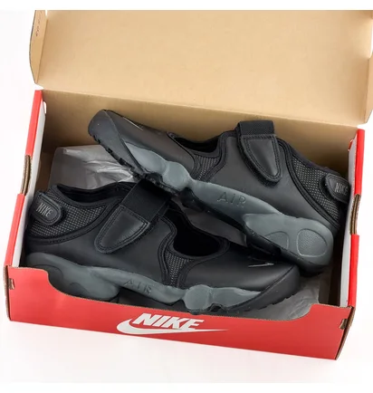 Кросівки жіночі Nike Air Rift Black IM6017-010