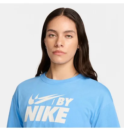 Футболка женская Nike W Crop Light Blue FZ4635-412
