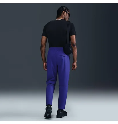Штани чоловічі Nike Tech Wvn Oh Violet HM8241-539