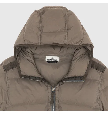 Пуховик чоловічий Stone Island Seamless Tunnel Nylon Down-Tc Hooded Jacket Brown 811543128-V0075
