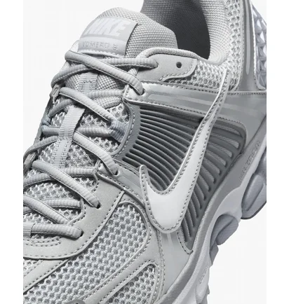 Кроссовки мужские Nike Zoom Vomero 5 Grey FJ4151-003
