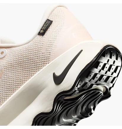 Кросівки жіночі Nike Motiva Gore-Tex Beige HM0355-800