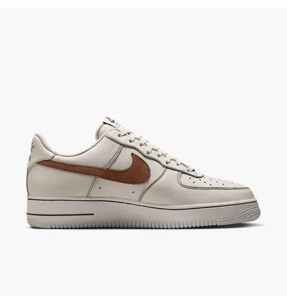 Кроссовки мужские Nike Air Force 1 07 Lv8 Beige HQ2037-101