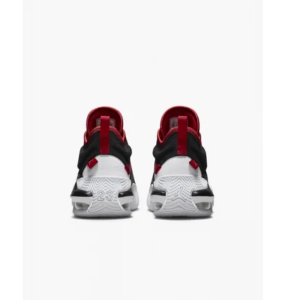Кроссовки детские Air Jordan Stay Loyal 2 Black/White DQ8398-061