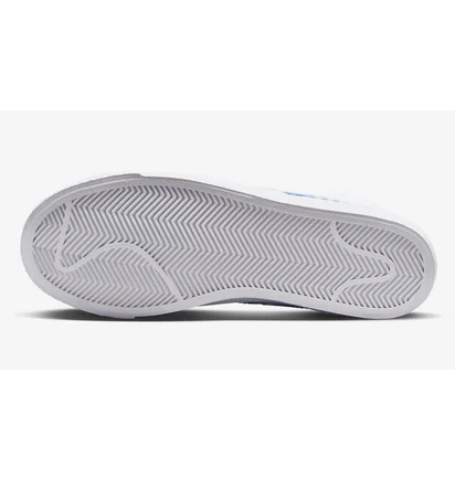 Кросівки жіночі Nike Blazer Mid 77 W Ewt White FD9163-100