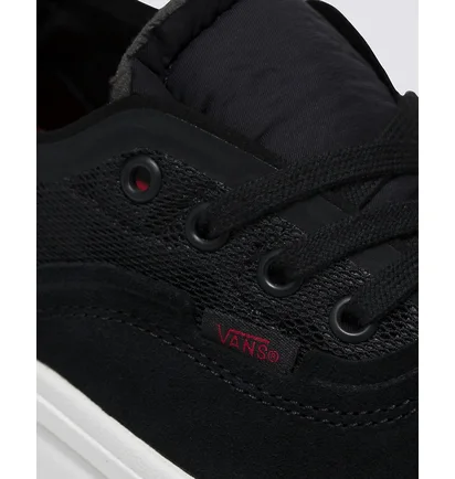 Кроссовки унисекс Vans Authentic Overt Cc Shoe Black VN0007NVBZW