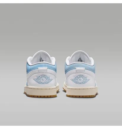 Кроссовки женские Air Jordan 1 Low White/Blue HQ2004-400