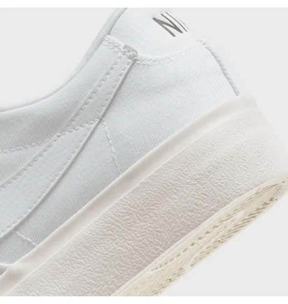 Кросівки жіночі Nike Blazer Low Platform Canvas White DV7475-100