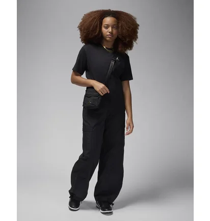 Футболка женская Air Jordan Essentials Black FN4500-011