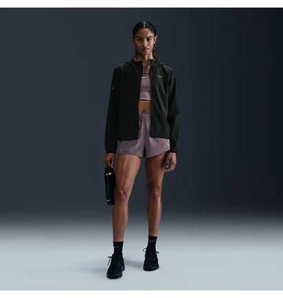 Ветровка женская Nike Swift Black HQ0650-010