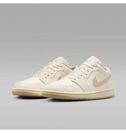 Кроссовки женские Air Jordan 1 Low Beige DC0774-112