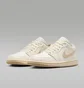 Кроссовки женские Air Jordan 1 Low Beige DC0774-112