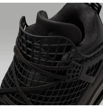 Кроссовки женские Air Jordan 4 Retro Black FN7251-001