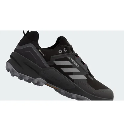 Кросівки унісекс Adidas Terrex Swift R3 Gore-Tex Hiking Shoes Black Hr1310