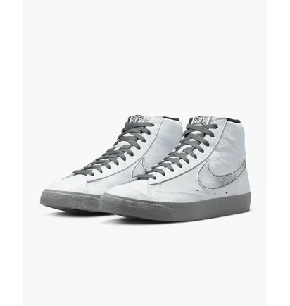 Кросівки чоловічі Nike Blazer Mid 77 Shoes White DV7194-100