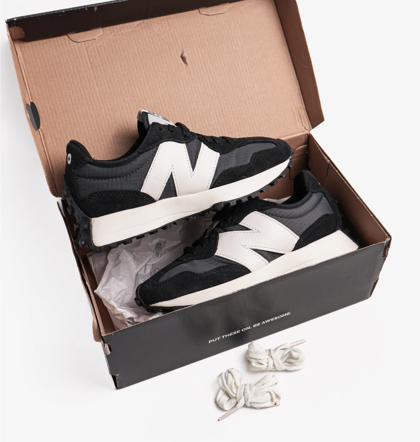 ᐉ Кросівки чоловічі New Balance Figs X 327 Black/Grey U327FB