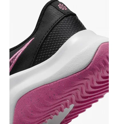 Кросівки жіночі Nike Legend Essential 3 Next Nature Black Dm1119-002