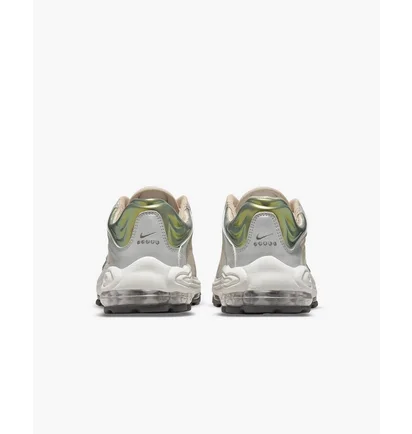 Кросівки чоловічі Nike Air Tuned Max Grey DC9391-200