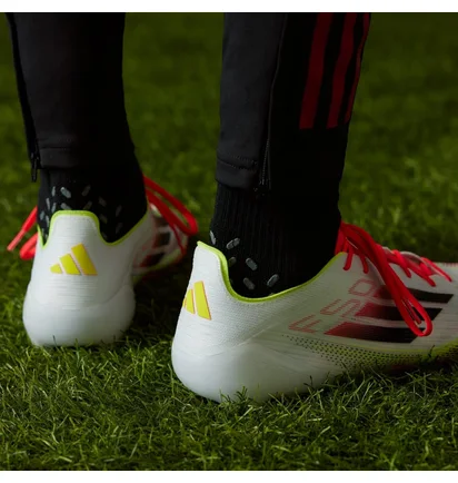 Бутсы мужские Adidas F50 Elite Fg White/Red IE1206