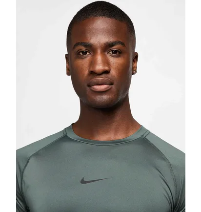 Футболка чоловіча Nike Pro Dri-Fit Short-Sleeve Top Olive FB7932-338
