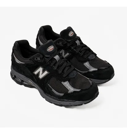 Кроссовки унисекс New Balance 2002R Black U20023MB