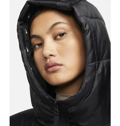 Куртка женская Nike W Nsw Syn Tf Rpl Hd Jkt Black Dx1797-010